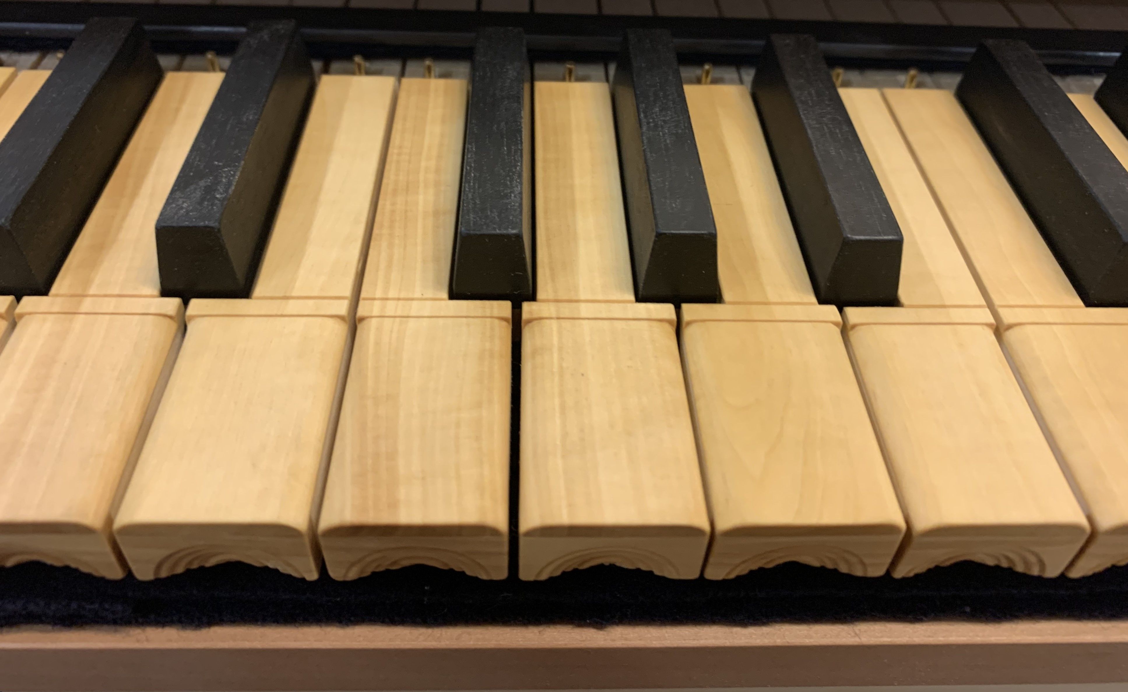 Clavier de l'orgue coffre - Correspondance